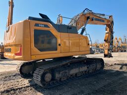 LIEBHERR R926