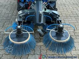 Iseki Iseki VITRA 2030 4x4 - 4 Besensystem Laubsauger