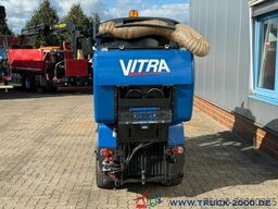 Iseki Iseki VITRA 2030 4x4 - 4 Besensystem Laubsauger