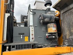 LIEBHERR LH 24 Litronic mit Abbruch- / Sortiergreifer