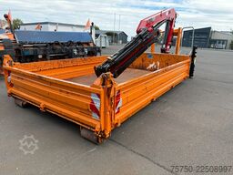  Abrollcontainer mit HMF Kran 835 Funk