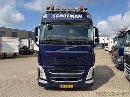 Volvo FH 460 GLOBETROTTER XL / DYNAMIC STEERING / I-P...