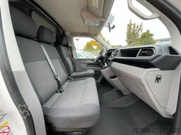 VOLKSWAGEN T6.1  L1 KA/ AC/ 3 Sitze/ AHK/ Komfort-Paket