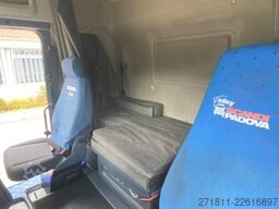 SCANIA SCANIA 440 USATO TRATTORE CON RALLA