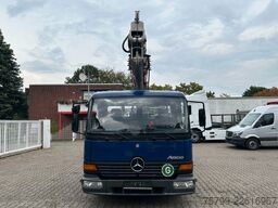 MERCEDES-BENZ 815 Dachdeckerkran Böcker 32 Meter + Seilwinde