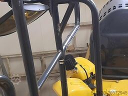 Komatsu PC 210 LC-11 w/ Sanding Bucket and Rototilt