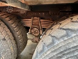 MAN TGS 37.480 8x4 BB Gesteinskipper Boardmatik Bj08