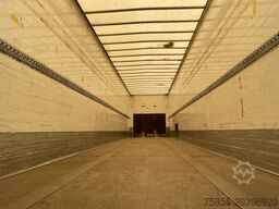 Koegel SPKH 24 Closed Box / SAF Axles / Discbrakes / N...