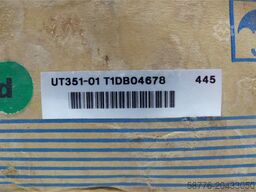 Yokogawa UT351-01 Digital Indicating Controller SN:T1DB04678  !