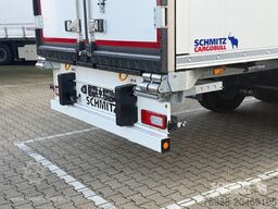 Schmitz Cargobull Tiefkühler Standard