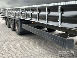 Schmitz Cargobull Curtainsider Mega Getränke
