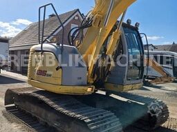 NEW HOLLAND KOBELCO E135SR-1E