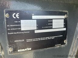 Komatsu WA500-8