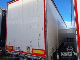 Fruehauf Curtainsider Standard Taillift