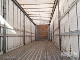 Fruehauf Curtainsider Standard Taillift