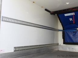 Mercedes-Benz Sprinter 314 9G-Tronic  Carrier Neos  Seitentur