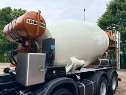 MAN 35.400 8x4 BB CH Betonmischer Liebherr 9 m³