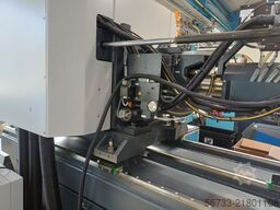 Sumitomo DEMAG IntElect 2  350/830-2200 mit Roboter-Sys