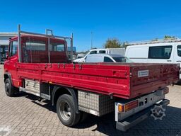 MERCEDES-BENZ 609D / zGG 3,5t/ AHK 2,4t/ Standhzg.