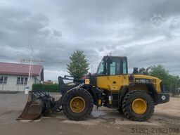 Komatsu WA250PZ-6