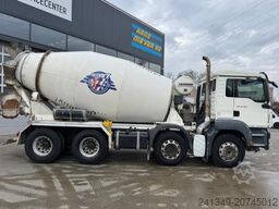 MAN TGS 32.440 8x4 Liebherr 9m3
