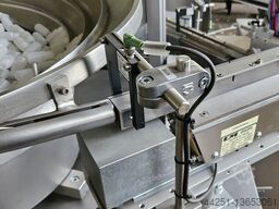 Sortier-, Zuführ- und Aufsetzmaschine