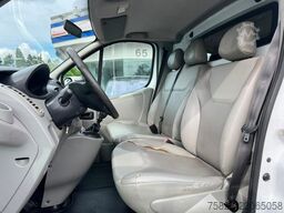 OPEL Vivaro Kasten*Klima*Tüv28/6*AHK*98tkm*