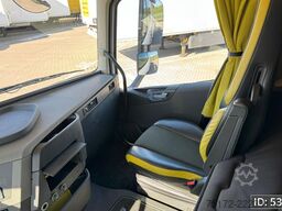Volvo FH16 750 Globetrotter XL, Euro 6, 8x4 / Hydraul...