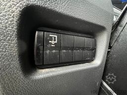 MERCEDES-BENZ Atego 823 Pferdetransporter *4-Pferde+Zimmer*