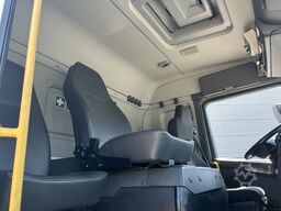 Scania P 280 6x2 EEV / HMF 2120-S3 Crane / Geesink GPM...