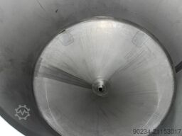 STAINLESS SERVICES LTD. 1,370 Litre