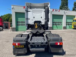 Mercedes-Benz Antos 1933 vin: WDB96340310330537  apk tot 22.0...