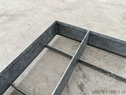 Paket 30x Gitterroste / Gesamtbreite: 1.190 mm / Gesamttiefe: 995 mm (K)