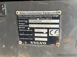 Volvo EC250DNL with 3 excavator buckets