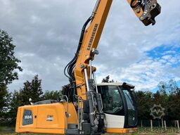 LIEBHERR A924