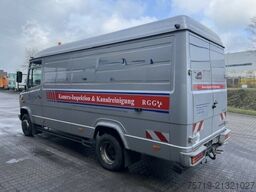 Mercedes-Benz Vario 615 DKA 4x2 Spülwagen