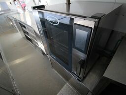 Airstream Land Yacht Sovereign Catering + Foodtrailer