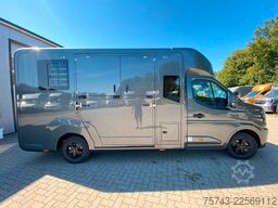 RENAULT Master STX 5 Sitzer Haras ex. Lang Automatik