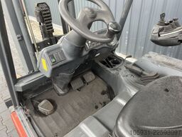Linde E25-02