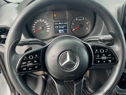 MERCEDES-BENZ Sprinter 314 9G KLIMA NAVI TOTWINKEL KAMERA LED