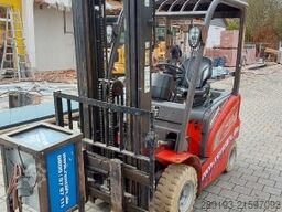 Manitou ME 425 C 2,5 t Elektro
