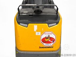 Jungheinrich ECE 225 // Horizontal-Kommissionierer // Initialhu