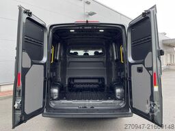 MAN TGE 3.180 L3H2 MIXTO 4x4 AUTOM ACC STANDH SITZH