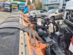 Mercedes-Benz Axor 1833 4X4 / HOOLIFT / SNOW PLOW
