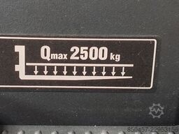 Jungheinrich ERE 225 2021y/ 2305mh