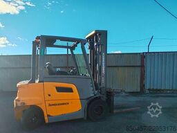 Jungheinrich DFG 425s 5.5m/ 4v/ 4371mh