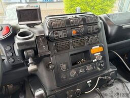 IVECO Trakker AD 190T36  4x4 Winterdienst - Kran-