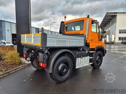 MERCEDES-BENZ U 218 4x4 Winterdienst, Hydrostat, Zapfwelle