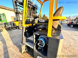 Combilift C3000CB / LPG / TRIPLEX - 4900MM / LPG