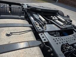 MERCEDES-BENZ 1845 Lowliner, Retarder, 2 Tanks, Hubsattelkuppl